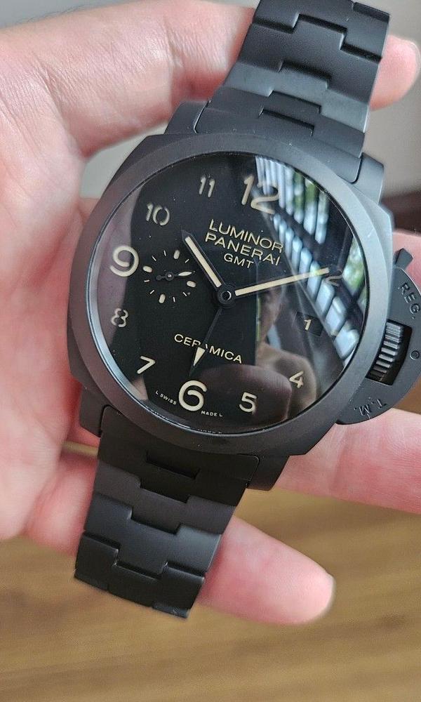 Panerai Luminor Tuttonero GMT PAm438 *Ceramic